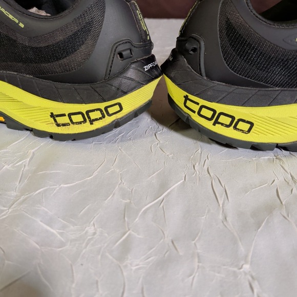 Topo MTN Racer 3 Shoes Men\'s Size 8 Trail Running Black Lime Vibram Sneakers main image 5